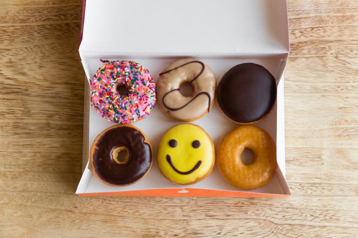 custom donut boxes