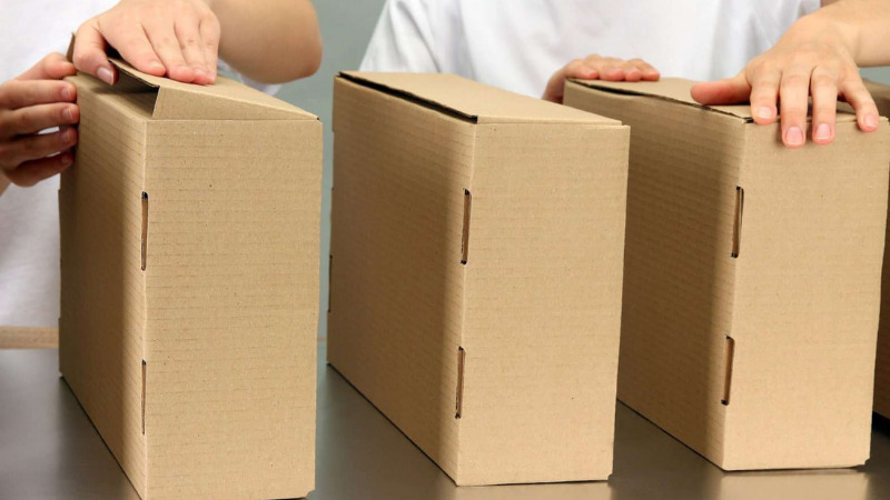 How Cardboard Custom Packaging Boxes